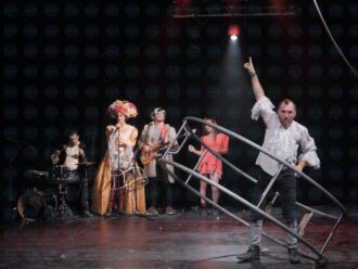 gran_cabaret_madera_01-cop